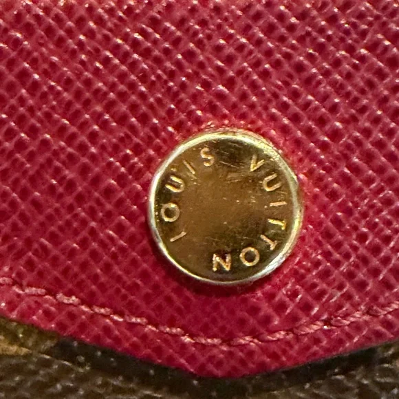 Louis Vuitton Sarah Style Multicartes Card Case - Fuchsia and Monogram - Picture 5 of 10